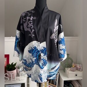 Graphic open-front kimono